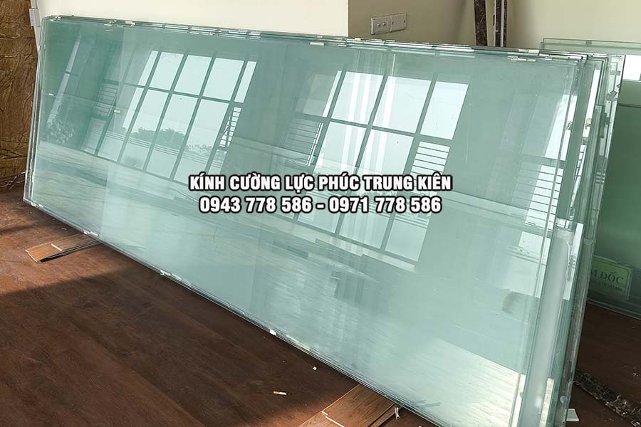 van-chuyen-kinh-cuong-luc-cu